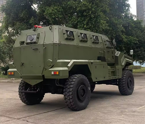 830KG 800cc 엔진 1500mm 트랙의 군사 장갑차