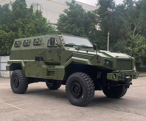 830KG 800cc 엔진 1500mm 트랙의 군사 장갑차